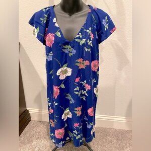 short sleeve shift Women dress, blue floral v-neck shirt dress, Medium loose fit